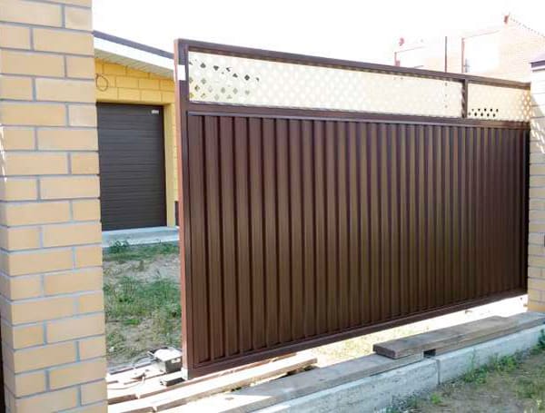 Эстетика и Надежность: Ворота Grand Line для Вашего Дома в Сарове от 37838 руб